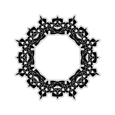 Süslü sınır. Gotik dantel dövme. Kelt örgüsü keskin köşeleri ile.