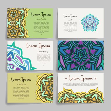 Vektör tasarım şablonları kümesi. Çiçek daire süsleme ile kartvizit. Mandala stili.