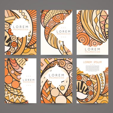 Vektör tasarım şablonları kümesi. Rastgele renkli stil broşürleri. Vintage çerçeve ve arka planlar.