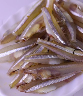 sardalya ançüezi temiz, çiğ ve taze, seçilmiş bölgeye odaklı.