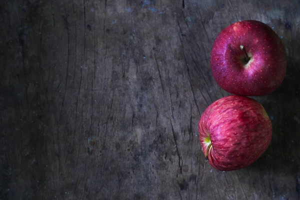 Pommes Rouges Mûres Sur Fond Bois Focus Sélectif Focus Sélectif — Photo