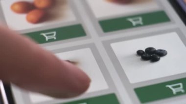 Akıllı Telefon Uygulaması Kullanılarak İnternetten Yemek Siparişi Veriliyor
