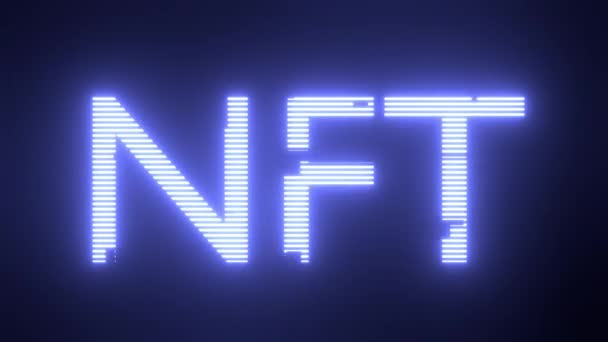 NFT незаменяемый текстовый логотип токена, демонстрирующий эффект скольжения. Новый способ покупки цифровых активов, криптовалют и криптоискусства. 3D рендеринг — стоковое видео