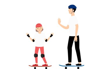 Bir kız kaykayla babasına gülümsüyor..