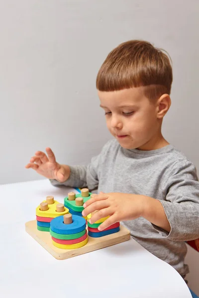 Boy Playing His Room Learning Shapes Colors Child Plays Sorter — Stock Photo, Image