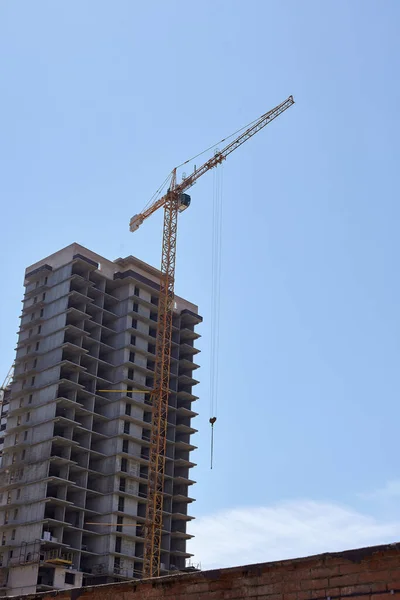 Procesul Construire Unei Clădiri Rezidențiale Mai Multe Etaje Macara Constructii — Fotografie, imagine de stoc