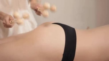 Spa tedavileri anti-selülit masajı 