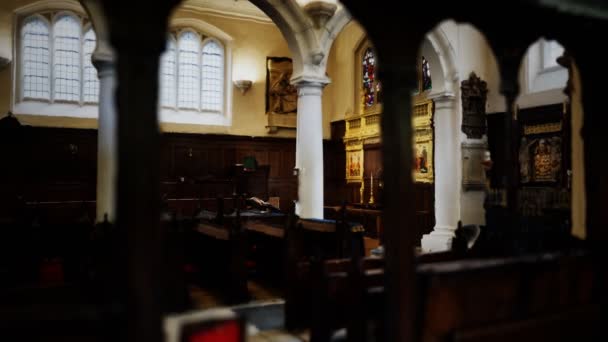 Μέσα στο εσωτερικό του παρεκκλησίου Charterhouse — Αρχείο Βίντεο