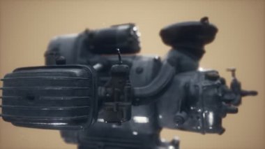 Karşıt motorlu eski rustet