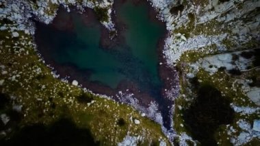 Kalp Şeklinde Göl Hava Görünümü