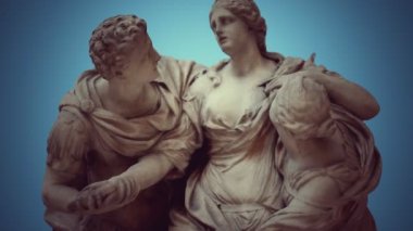 Arria ve Poetus antik heykelleri