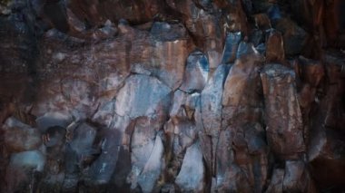 Kaya üzerindeki Olowalu Petroglifleri