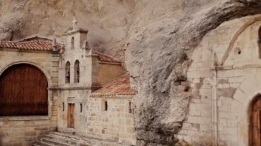 Burgos İspanya 'daki San Bernabe Mağarası