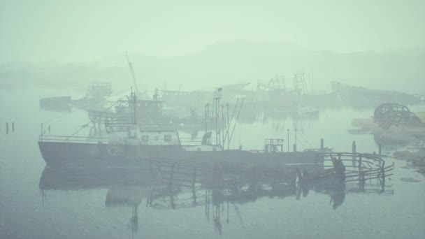 Cementerio de barcos en el mar — Vídeos de Stock