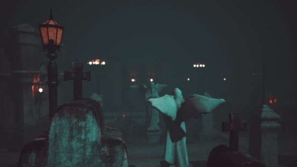 Старое кладбище с группой крестовых надгробий — стоковое видео