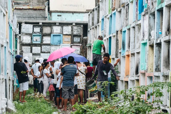 Navotas, Manila Filipinler 'in Manila şehrinde bir kasaba.