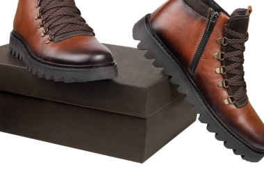 Erkek ayakkabıları beyaz arka planda izole.