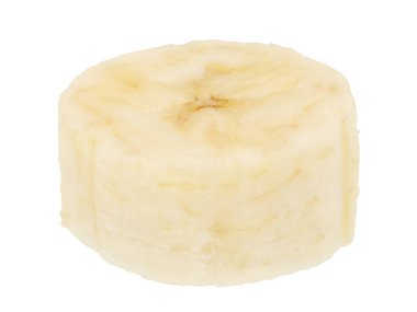 Beyaz arkaplanda izole edilmiş muz dilimi