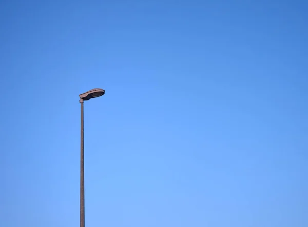 Dettaglio Lampione Uno Sfondo Cielo Azzurro — Foto Stock