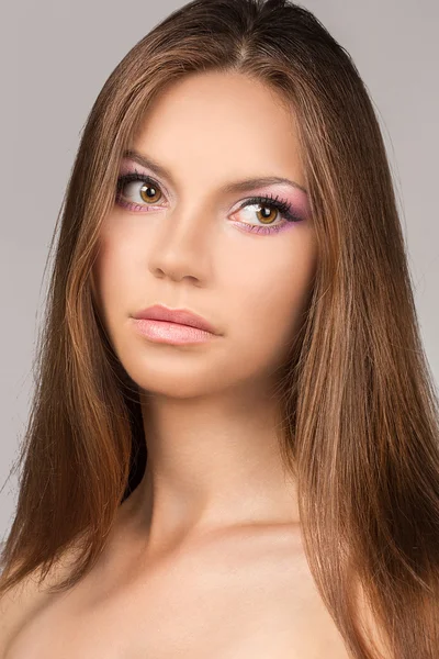 Beautiful hair, portrait of an young girl — Stock Photo, Image