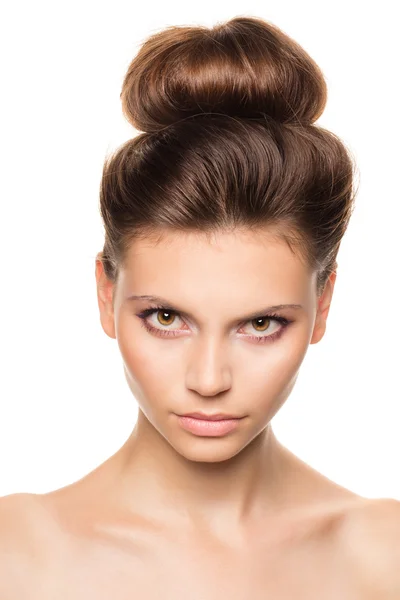 Beauty Portrait. Beautiful Spa Woman Touching her Face. Perfect Fresh Skin. Beauty brunette Model. Youth and Skin Care Concept. Studio shot. Isolated on white background. — Stock Photo, Image