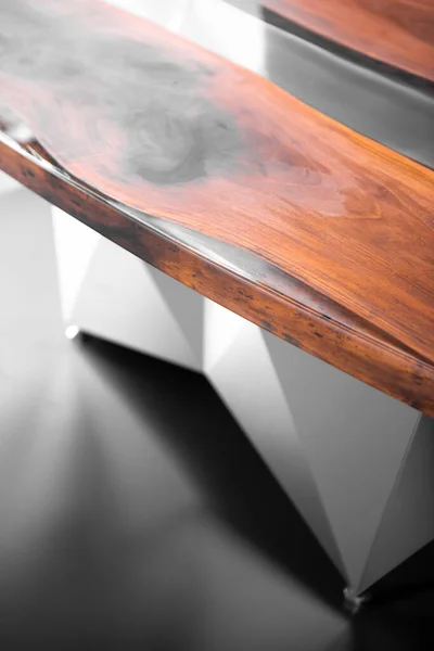 美しい現代の木製テーブルの詳細 — ストック写真