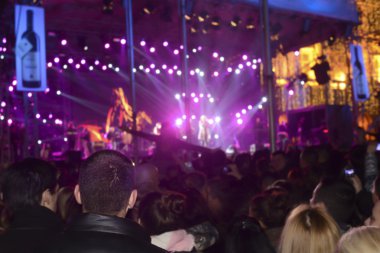 insanların bir konser