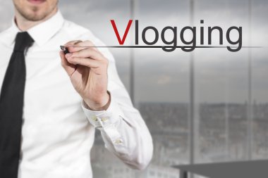 işadamı vlogging hava ofiste yazma