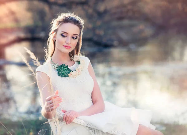 Mujer Hermosa Primavera Aire Libre Retrato Señora Sensual Romántica Con — Foto de Stock