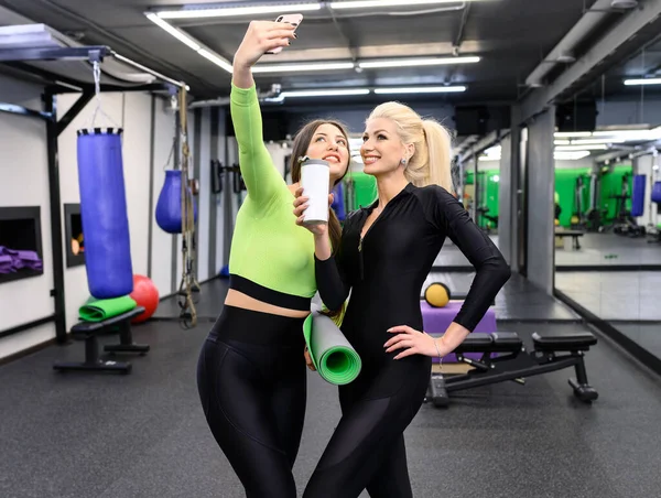 Two Smiling Cheerful Women Take Selfie Working Out Gym Together — Stock Photo, Image