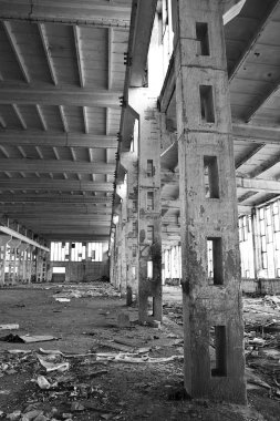 terk edilmiş Fabrikası'nın iç