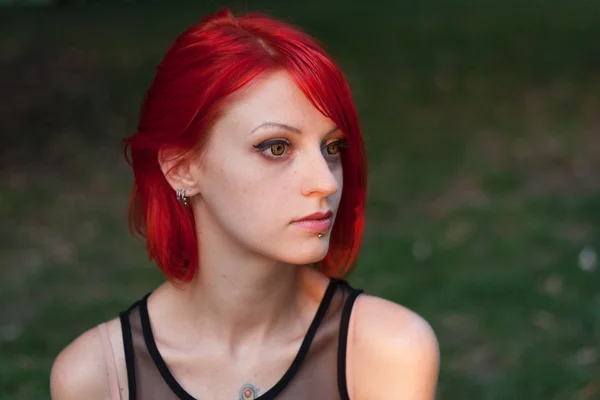 Κόκκινα μαλλιά κορίτσι — Φωτογραφία Αρχείου