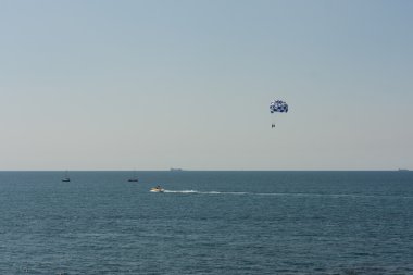 Parashute ile Karadeniz cazibe