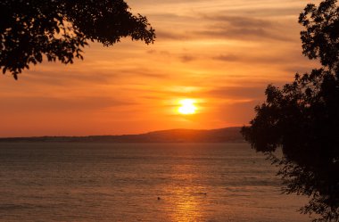 Karadeniz, gelenzik gün batımı