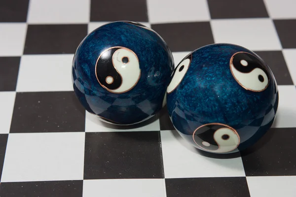 Çene meditasyon topları