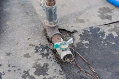 eski paslı su dokunun