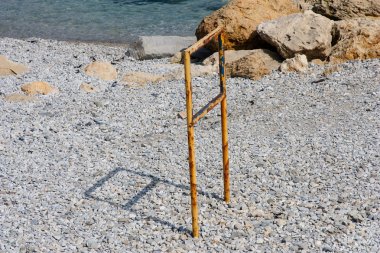 Eski paslı yatay çubuk