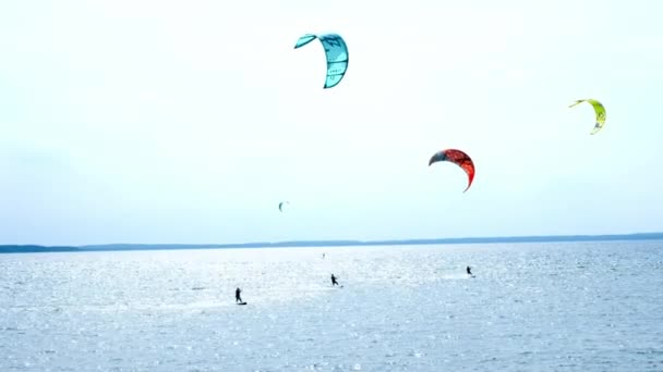 Myadel Belarus 2021 Kitesurfer Catches Wave Sea Surface Hot Summer — Stock Video