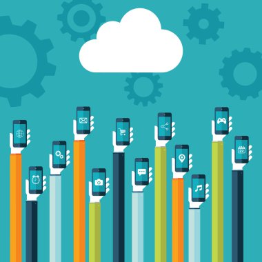 Bulut bilgisayar. Bulut simgesi ve akıllı telefonlar ile web simgeleri ekranda holding eller.