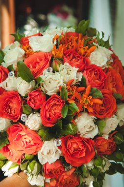 Güzel bir düğün buketi. Yakın plan..