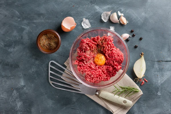 Carne picada en arco — Foto de Stock