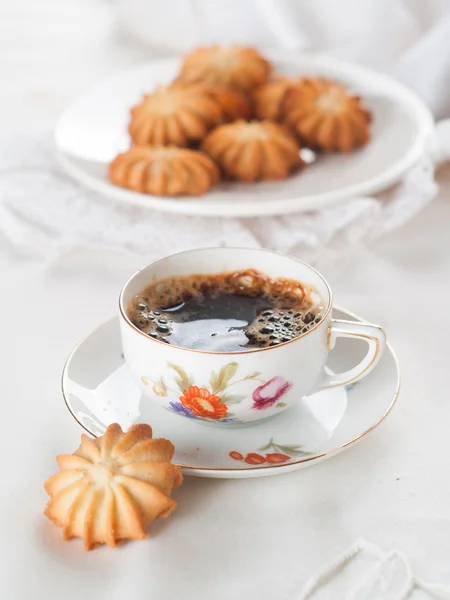 Café y galletas — Foto de Stock