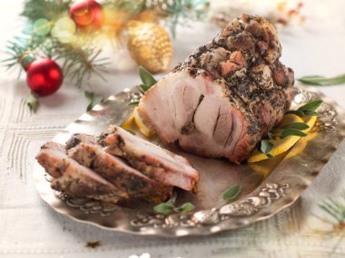 kavrulmuş domuz eti