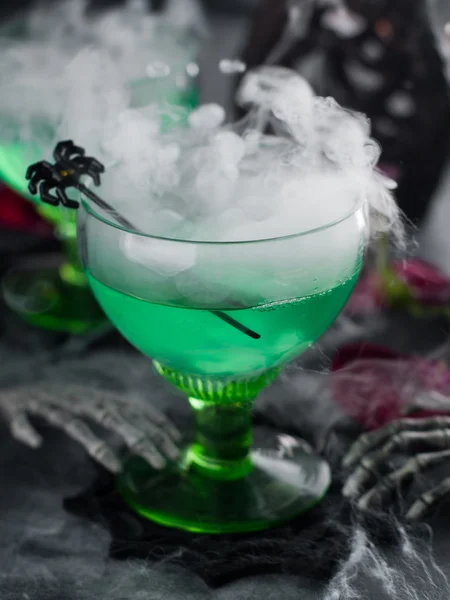 Halloween green drink for party — Stock Photo, Image