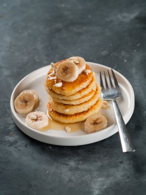  Süzme peynirli krep.