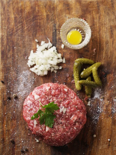 Frisches Rindfleisch-Tatar — Stockfoto