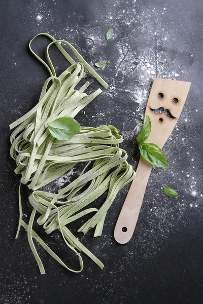 Färsk hemlagad pasta — Stockfoto