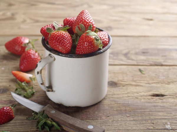 Fresh strawberries — Stock Photo, Image