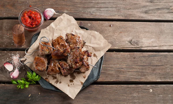 Carne a la parrilla (kebab ) —  Fotos de Stock