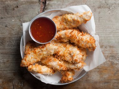 kızarmış tavuk nuggets